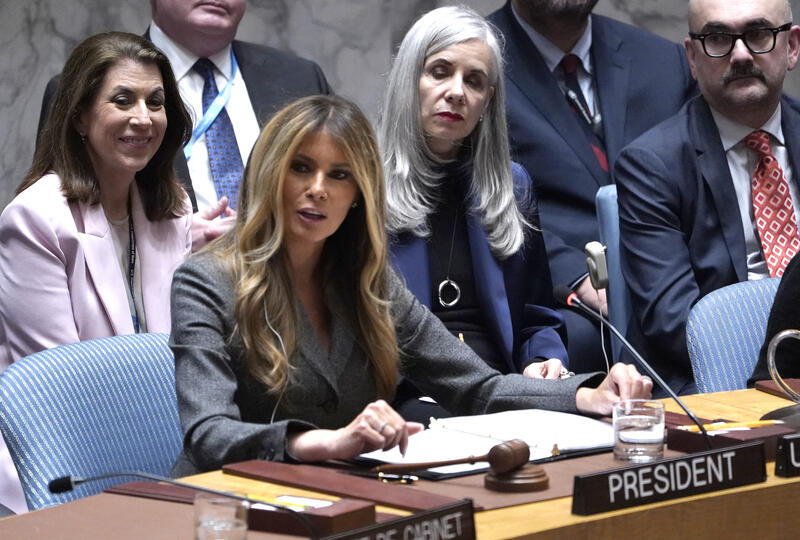 Melania Trump chairs UN Security Council ( + Video )